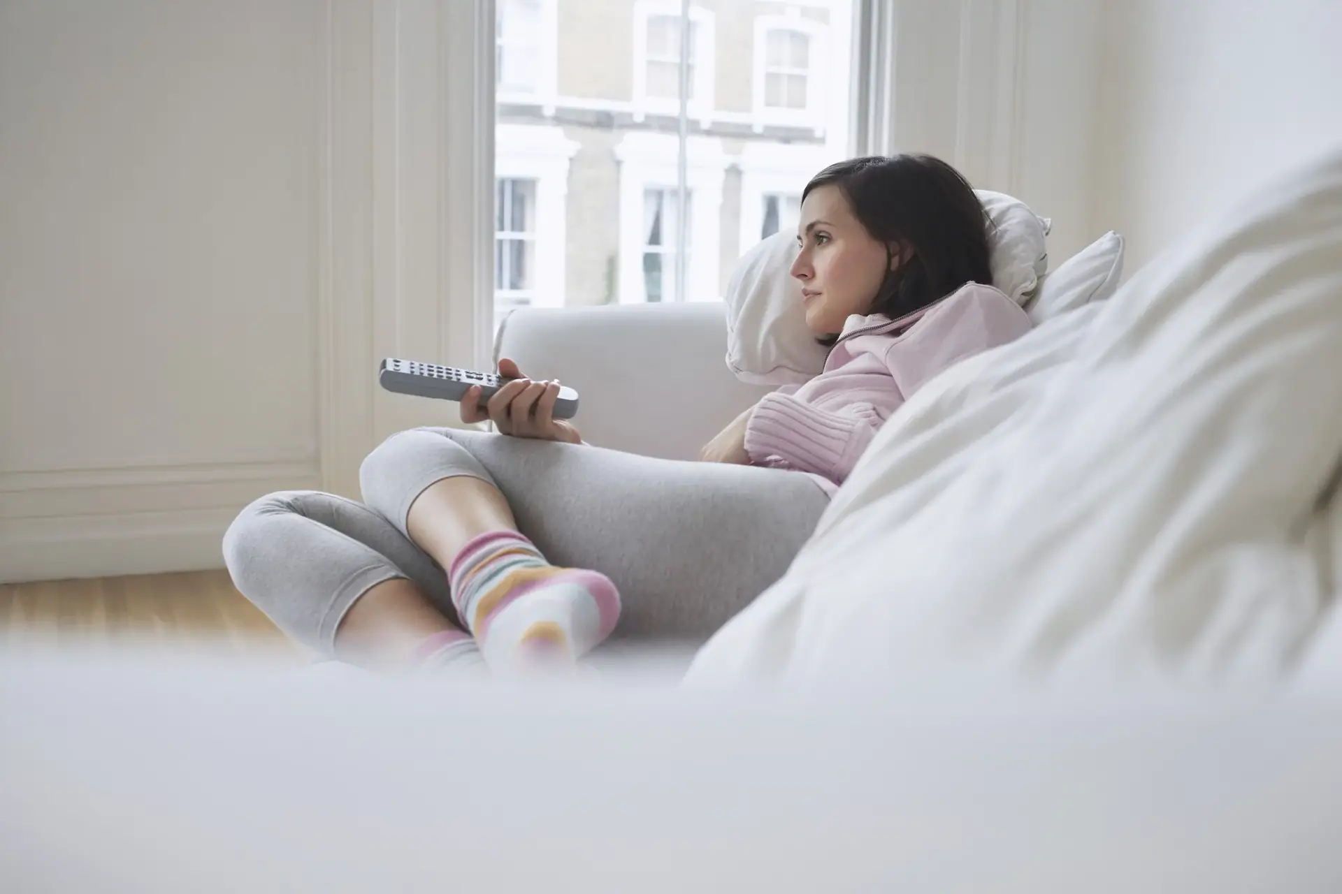 Knees Might Hurt After Sitting - POPSUGAR